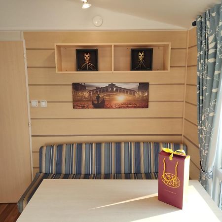 Smart Home Venezia Mit Terrasse, Europapark, Rulantica 15Min Boofzheim Kültér fotó