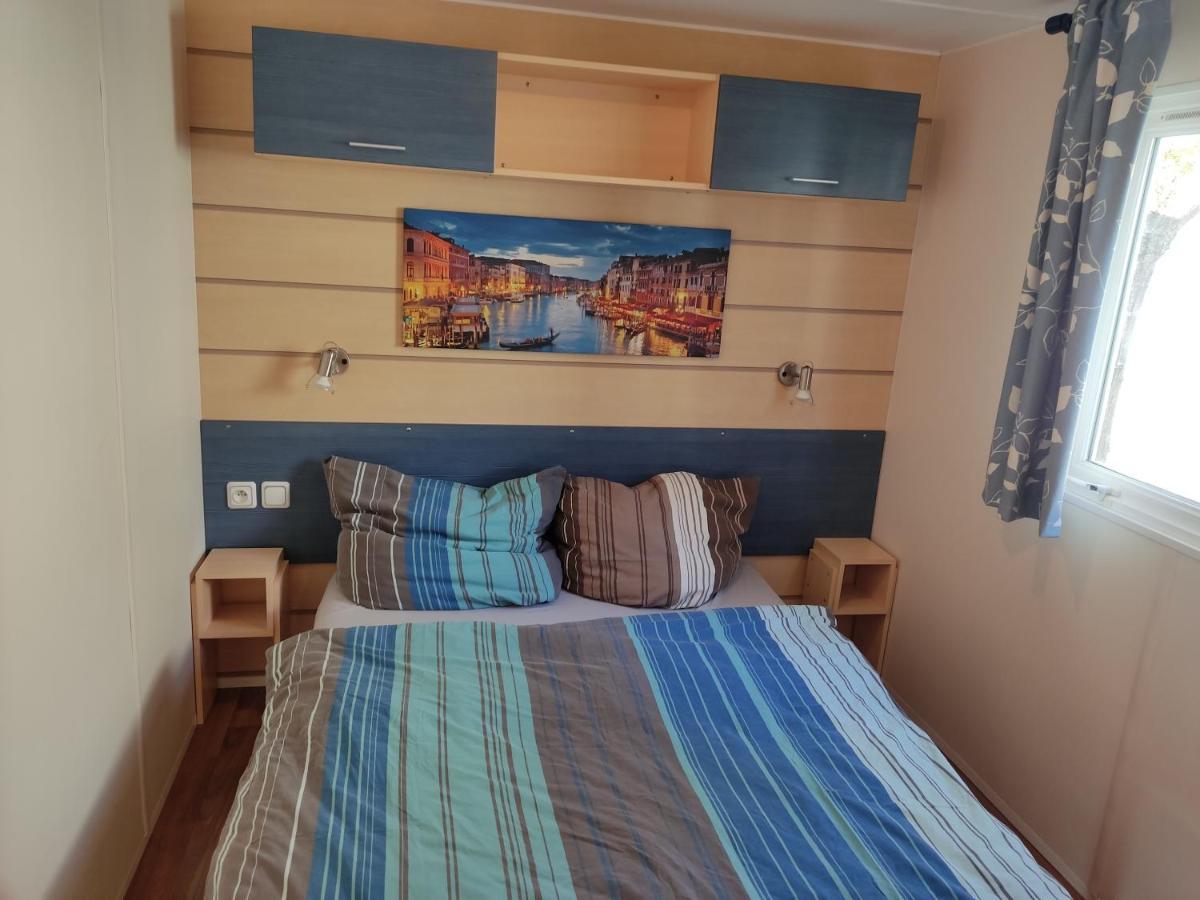 Smart Home Venezia Mit Terrasse, Europapark, Rulantica 15Min Boofzheim Kültér fotó